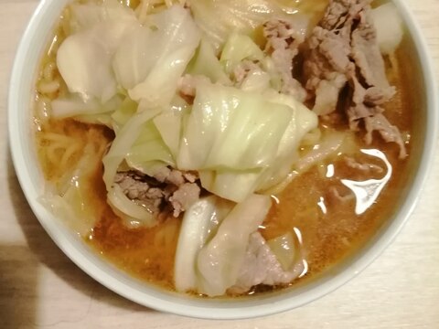 牛肉キャベツ味噌ラーメン